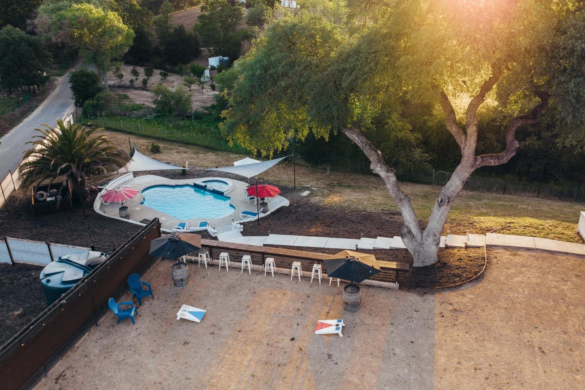 Wine Country Modern Farmhouse With Heated Pool, Hot Tub, Cybertruck El Paso de Robles Exterior foto